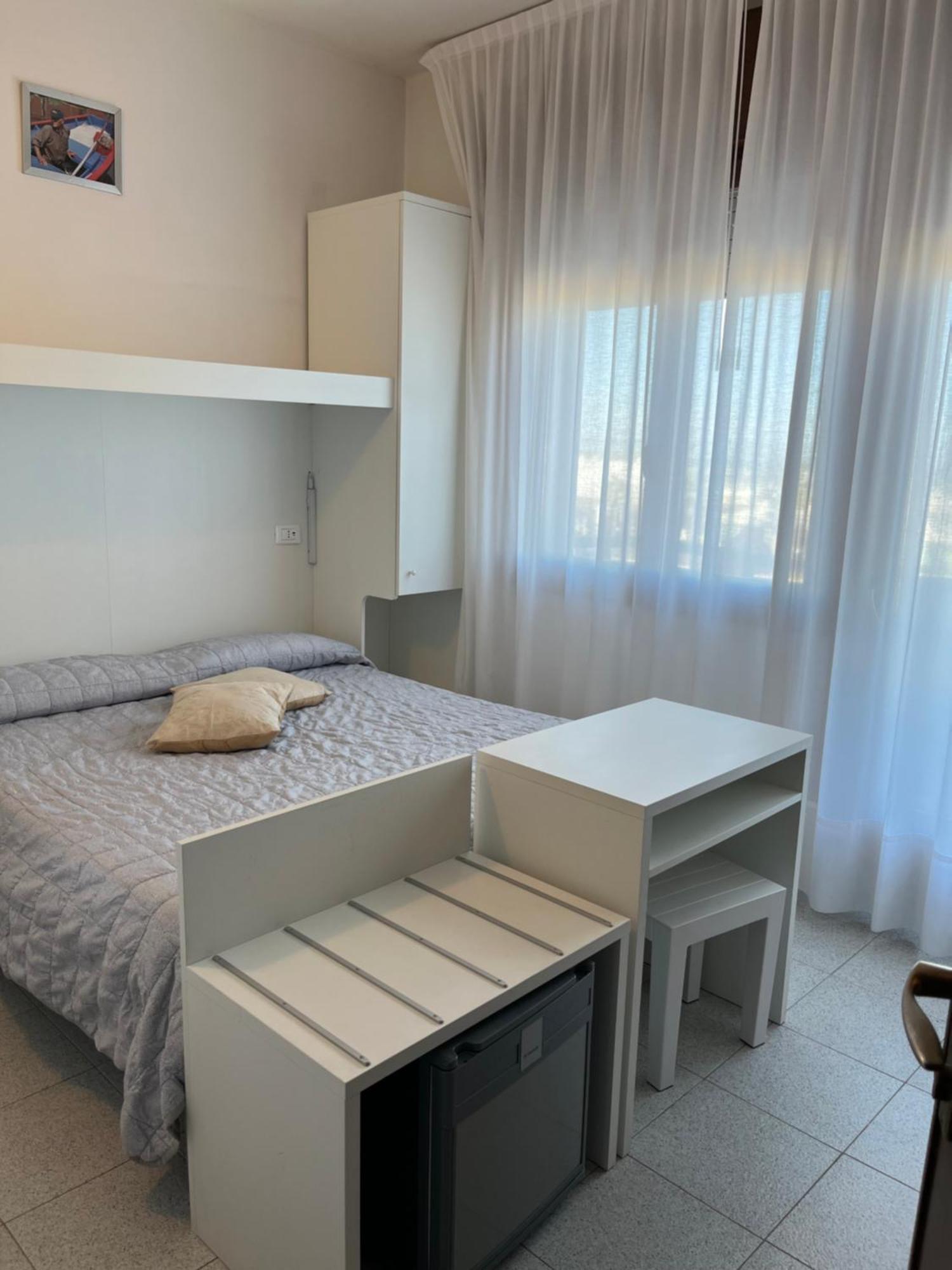 Hotel Touring Sottomarina Esterno foto