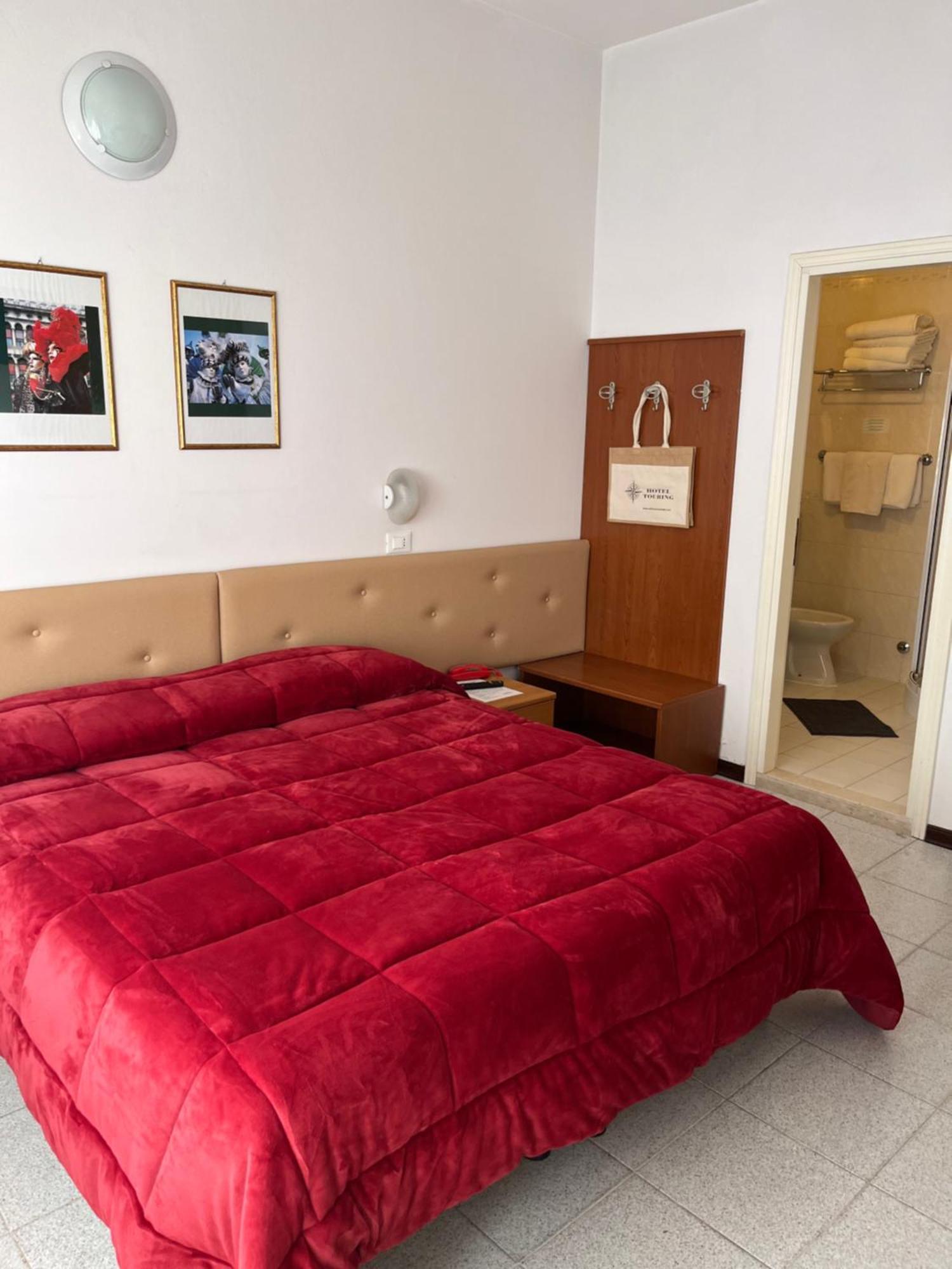 Hotel Touring Sottomarina Esterno foto